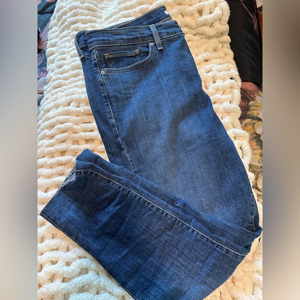 LEVIS shaping skinny jeans